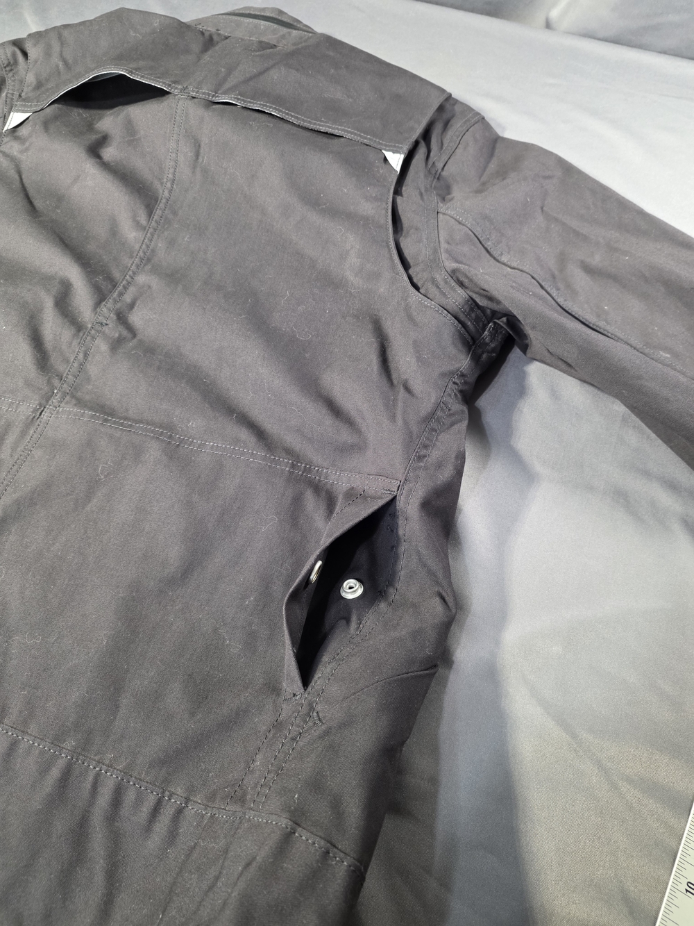 Levi's Biker Commuter Jacket Men's XL Black Hidden Hood Reflective Commuter Coat - Picture 3 of 16